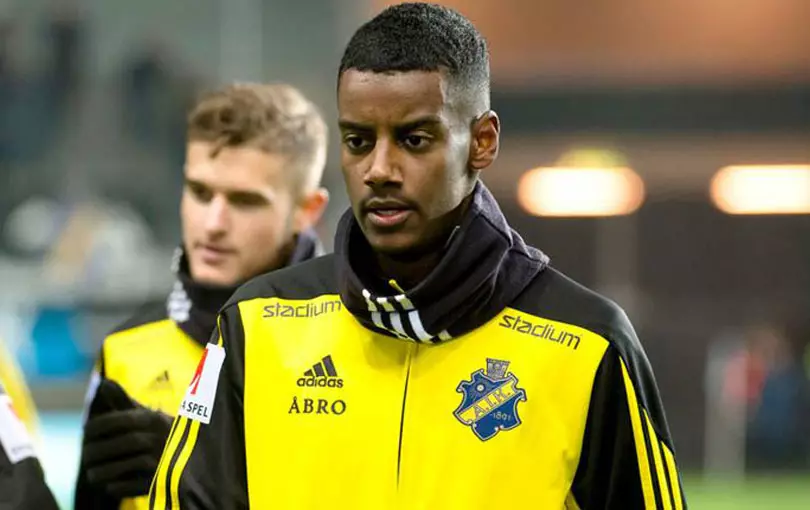 อเล็กซานเดอร์ อิซัค (Alexander Isak)