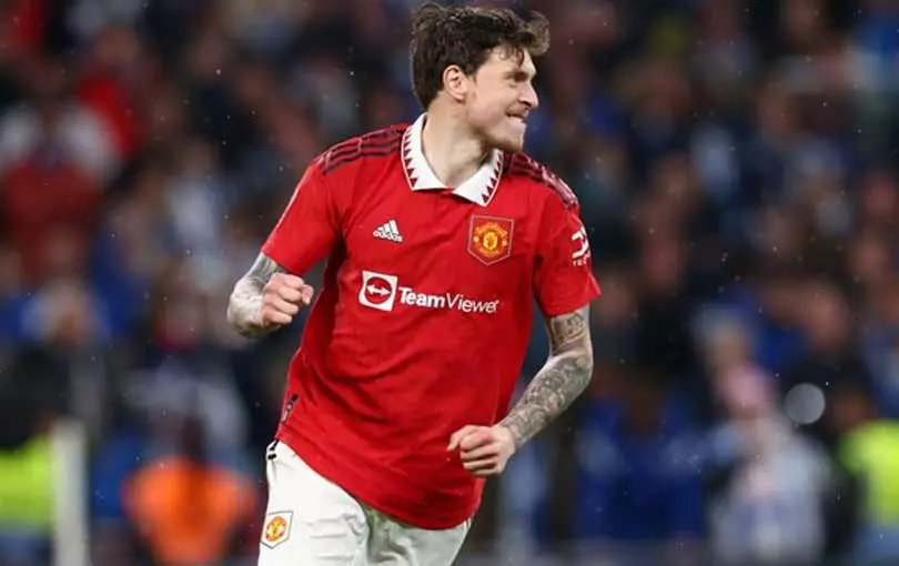 วิกตอร์ ลินเดอเลิฟ (Victor Lindelof)