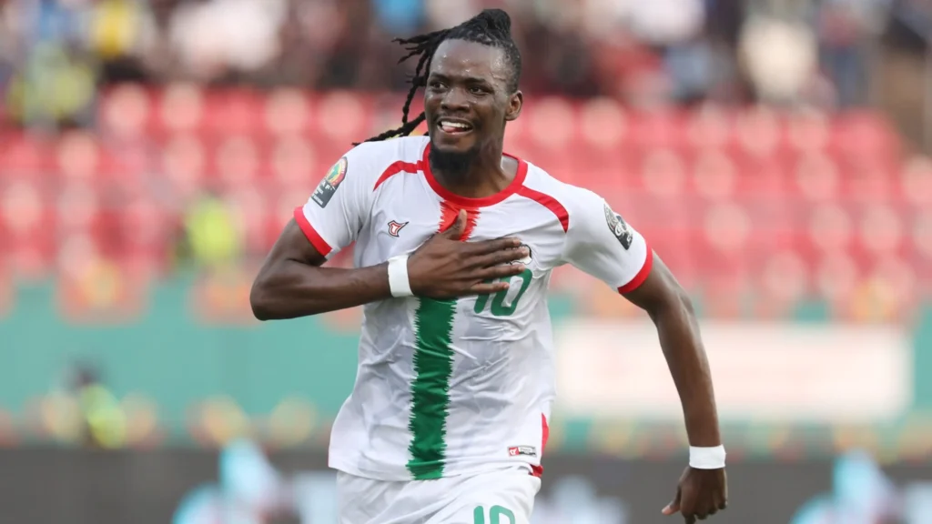 แบร์ตรองด์ ตราโอเร่ (Bertrand Traoré)