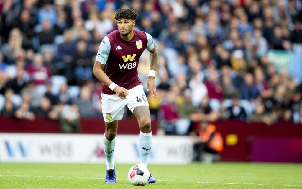 ไทโรน มิงส์ (Tyrone Mings)