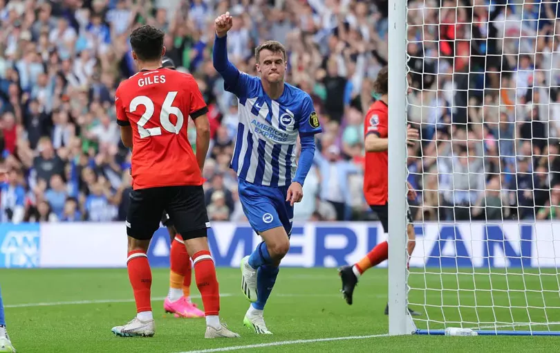 โซลลี่ มาร์ช (Solly March)